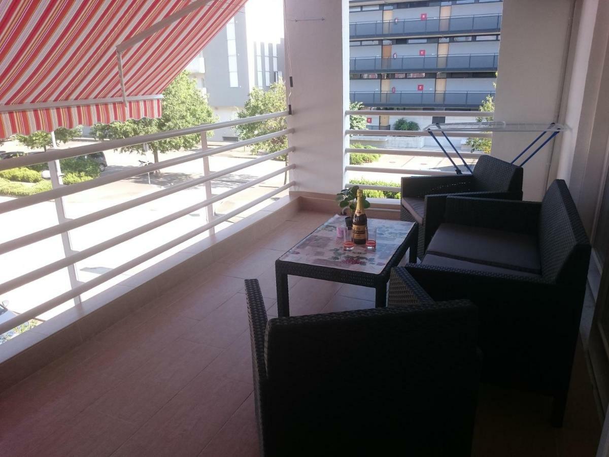 Apartman Sanja Apartment Ровин Екстериор снимка